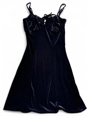 Fashion Nova x Bear Dance - Black Velvet Dress, SIZE: S